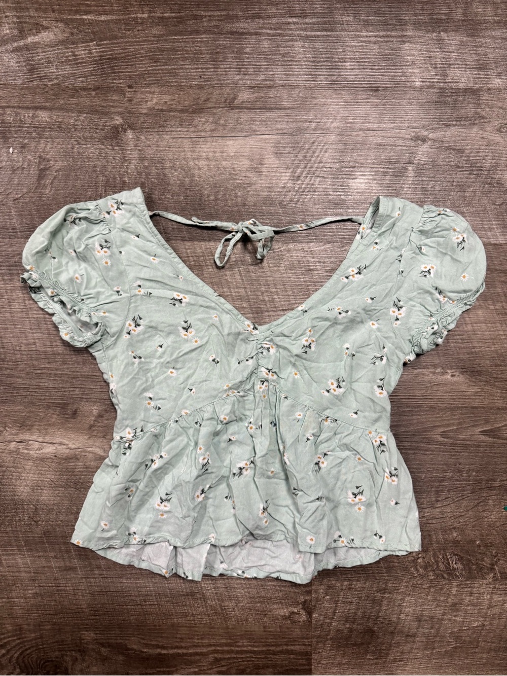 Hollister Floral Short Sleeve Top Size XS
